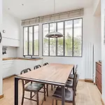 Luxury Living: Appartement Contemporain By Weekome
